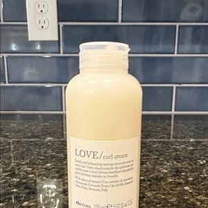 Davines LOVE Curl Enhancing Cream